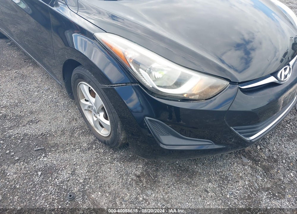 2014 HYUNDAI ELANTRA VIN: KMHDH4AE5EU143968