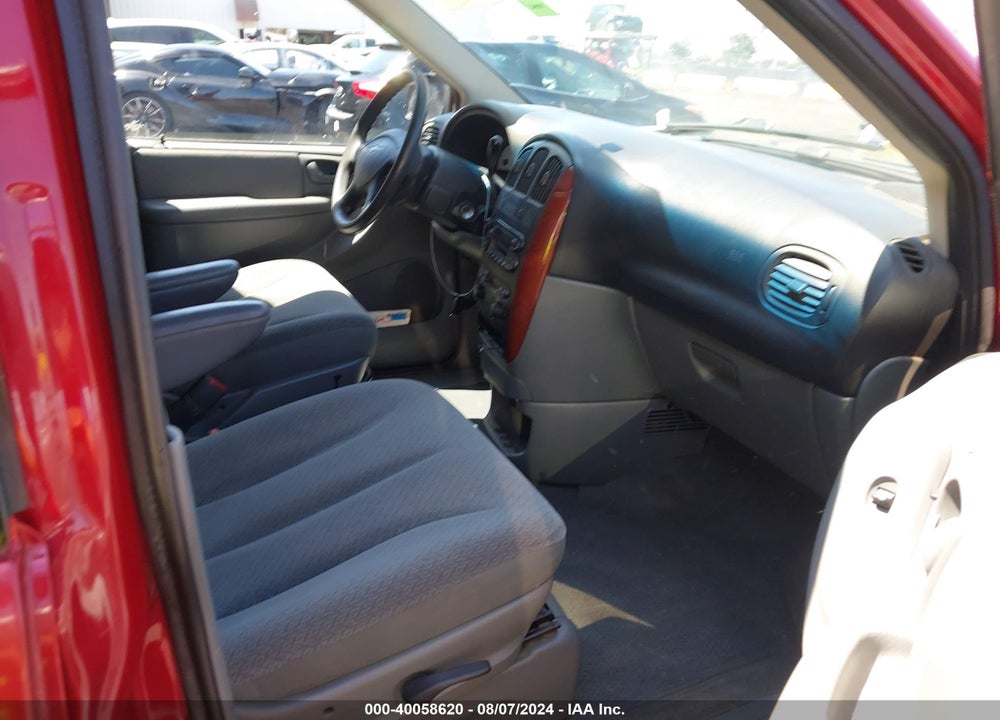 2005 CHRYSLER TOWN & COUNTRY VIN: 1C8GP45R15B417341