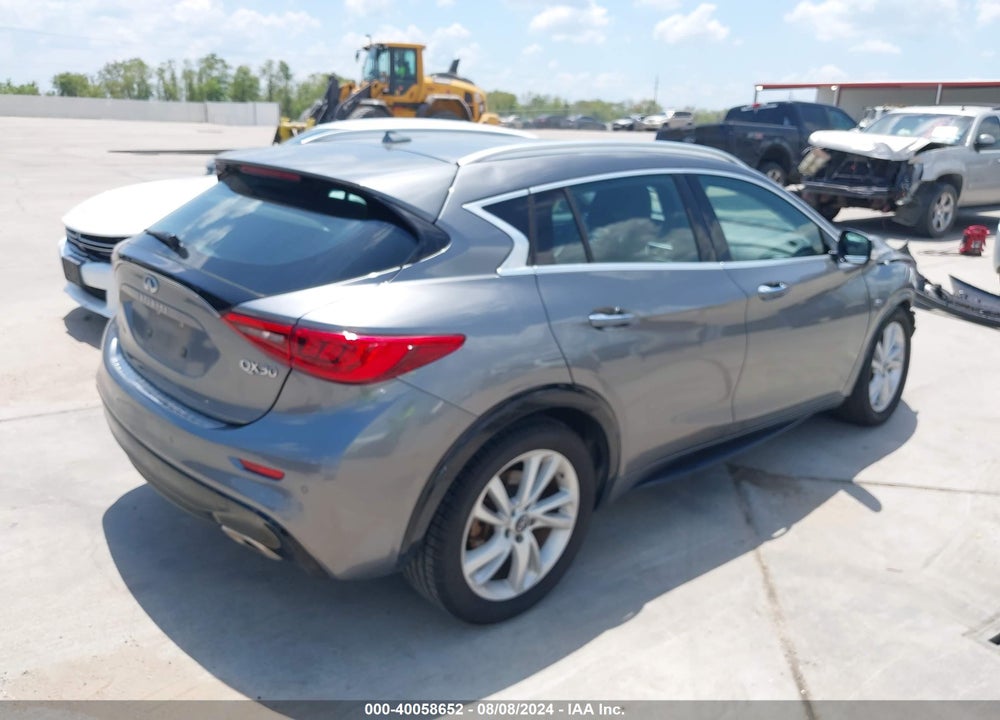 2018 INFINITI QX30 PREMIUM VIN: SJKCH5CPXJA045788