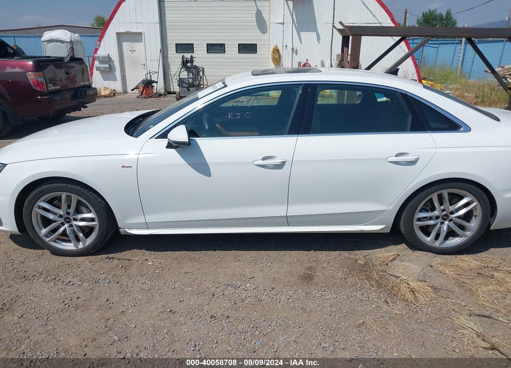 2023 AUDI A4 PREMIUM PLUS 45 TFSI S LINE QUATTRO S TRONIC VIN: WAUEAAF44PN019812