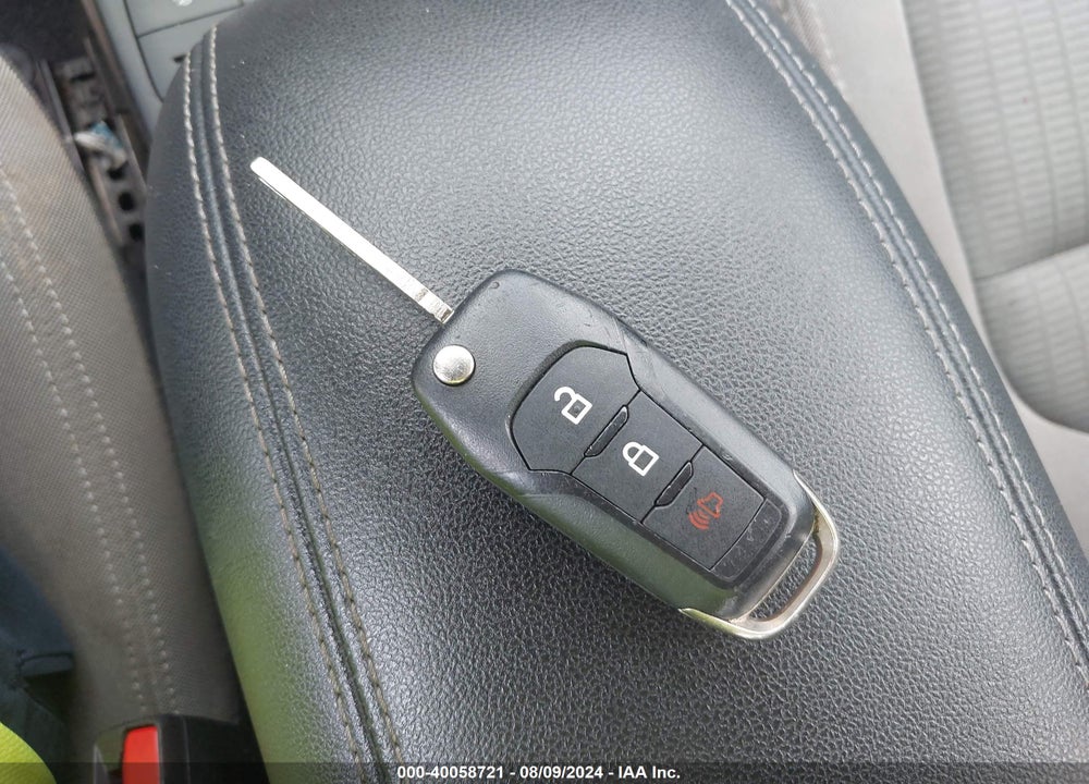 2020 FORD ESCAPE S VIN: 1FMCU0F6XLUA08564
