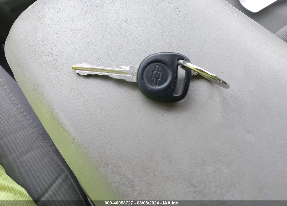 2009 CHEVROLET EQUINOX LS VIN: 2CNDL13F296245199
