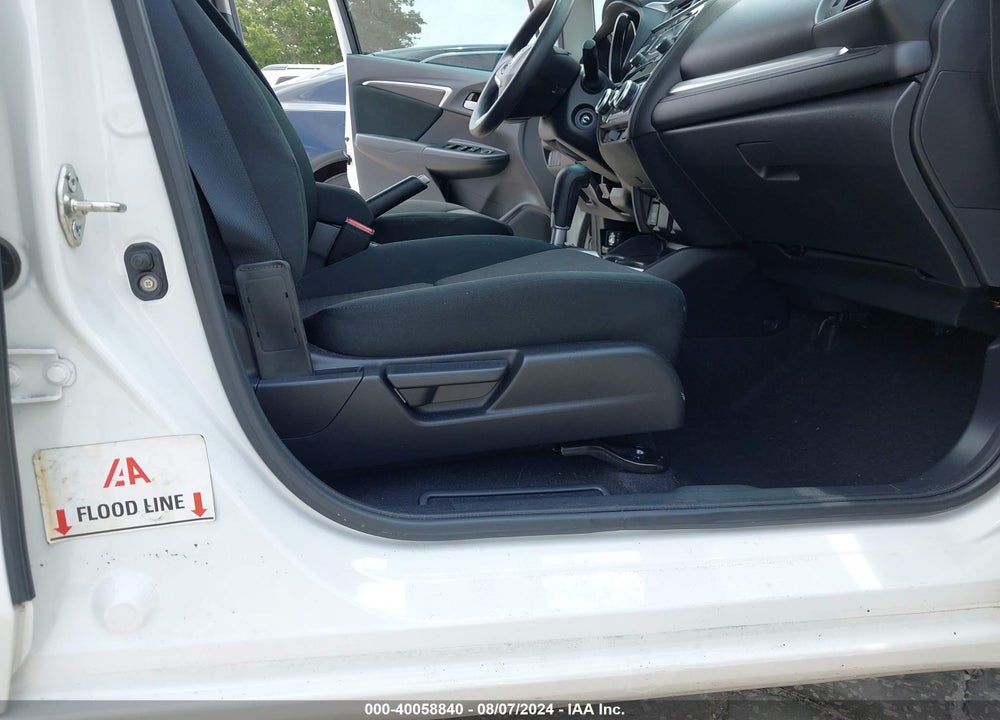 2020 HONDA FIT LX VIN: 3HGGK5H43LM729321