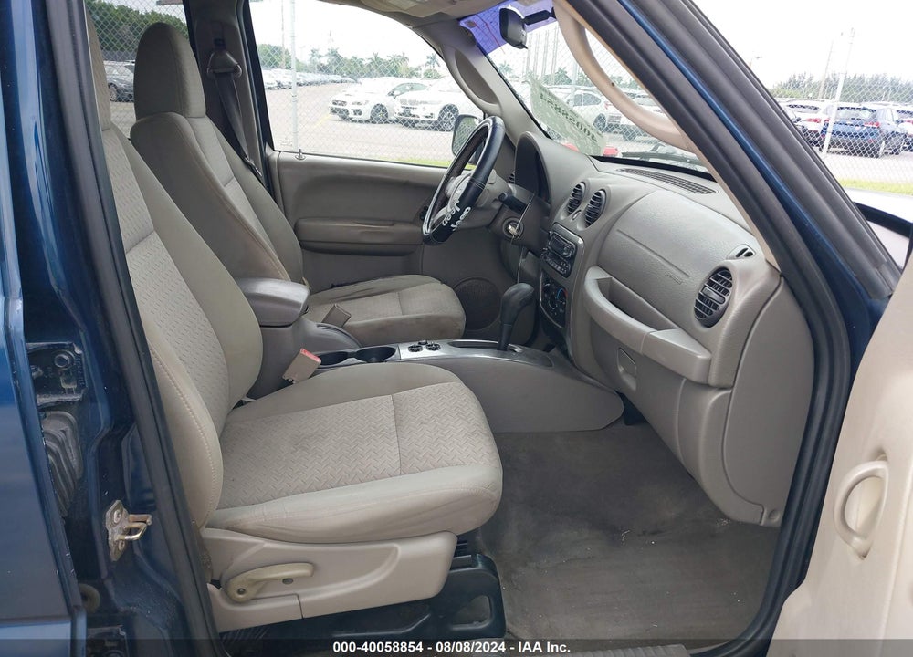 2005 JEEP LIBERTY RENEGADE VIN: 1J4GK38K45W576771