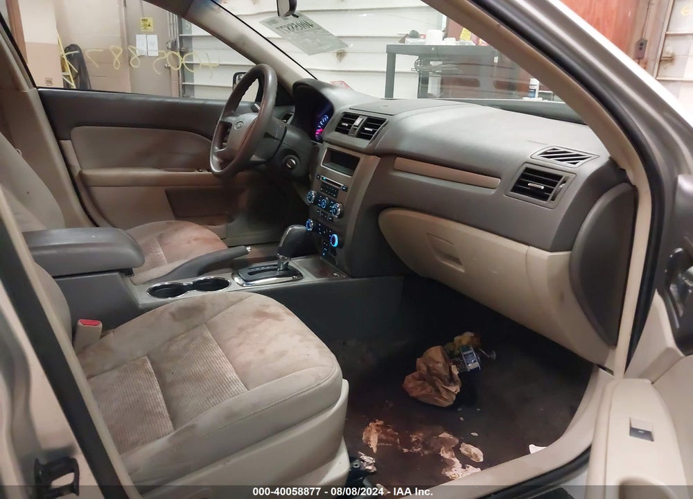 2011 FORD FUSION S VIN: 3FAHP0GA7BR329557