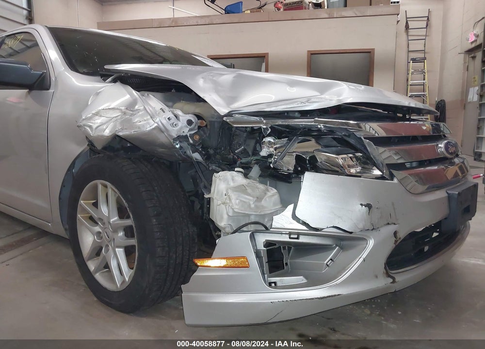 2011 FORD FUSION S VIN: 3FAHP0GA7BR329557