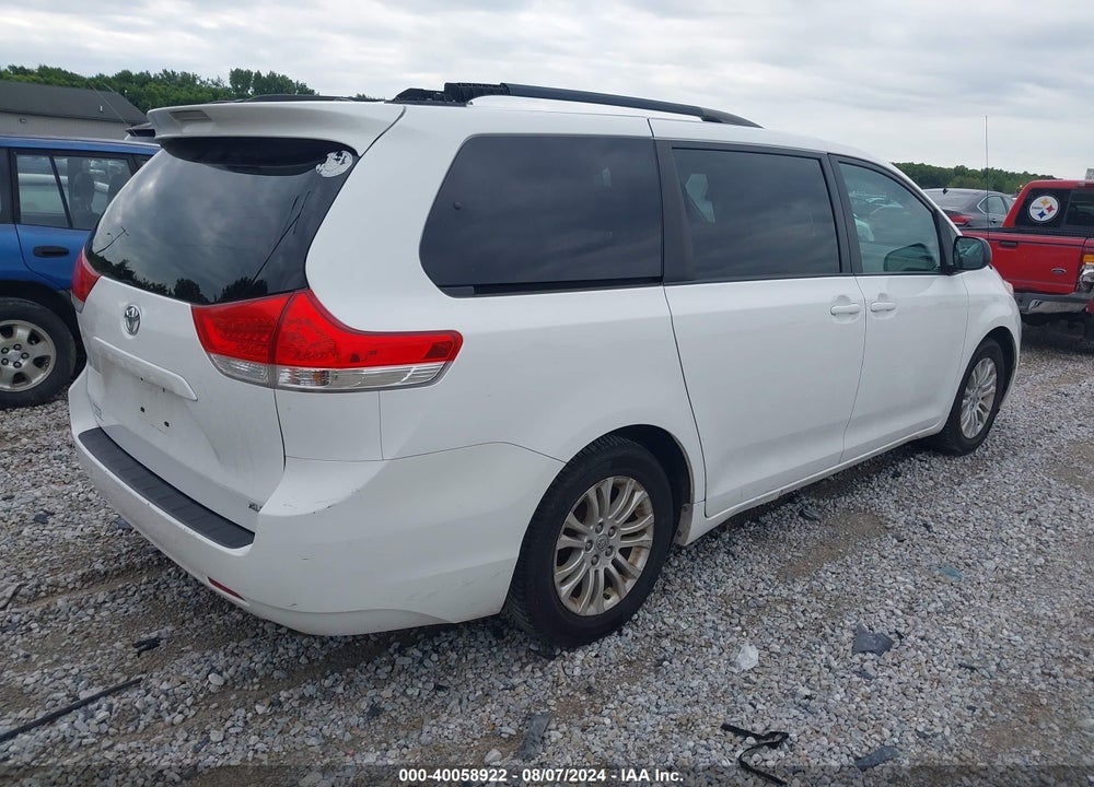 2012 TOYOTA SIENNA XLE V6 8 PASSENGER VIN: 5TDYK3DC0CS250343
