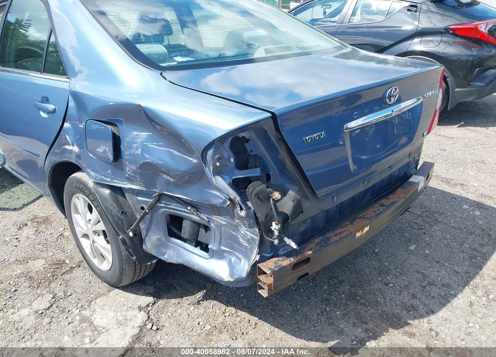 2004 TOYOTA CAMRY LE V6 VIN: 4T1BF30K64U580617