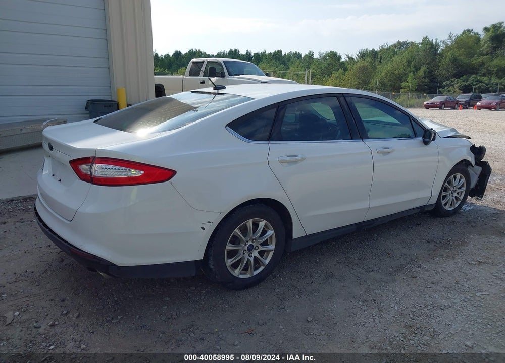 2015 FORD FUSION S VIN: 3FA6P0G72FR176975