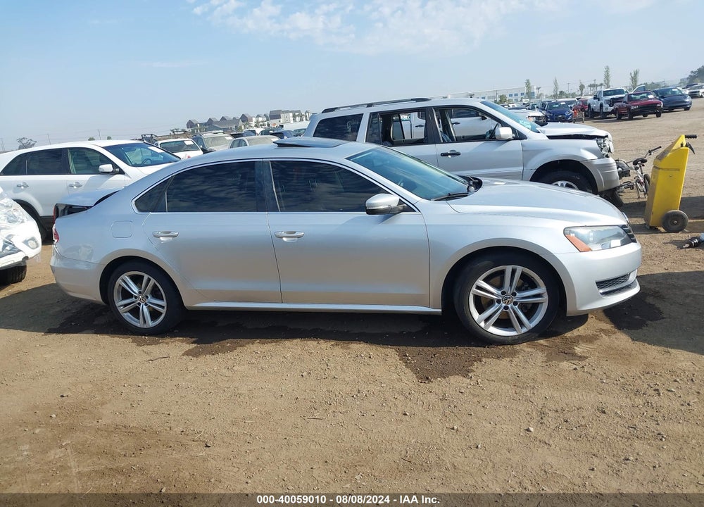 2014 VOLKSWAGEN PASSAT 2.5L SE VIN: 1VWBH7A31EC009067