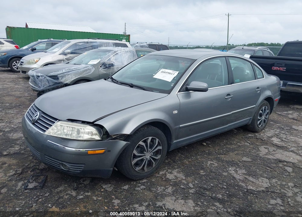 2002 VOLKSWAGEN PASSAT GLS VIN: WVWPD63B52P441068