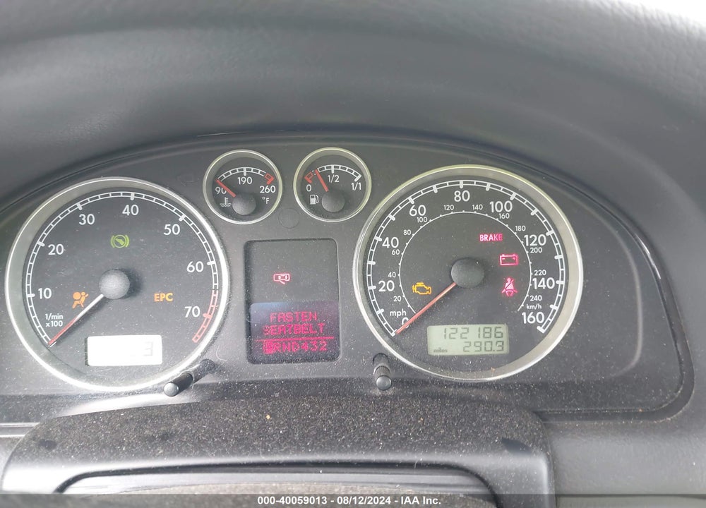 2002 VOLKSWAGEN PASSAT GLS VIN: WVWPD63B52P441068