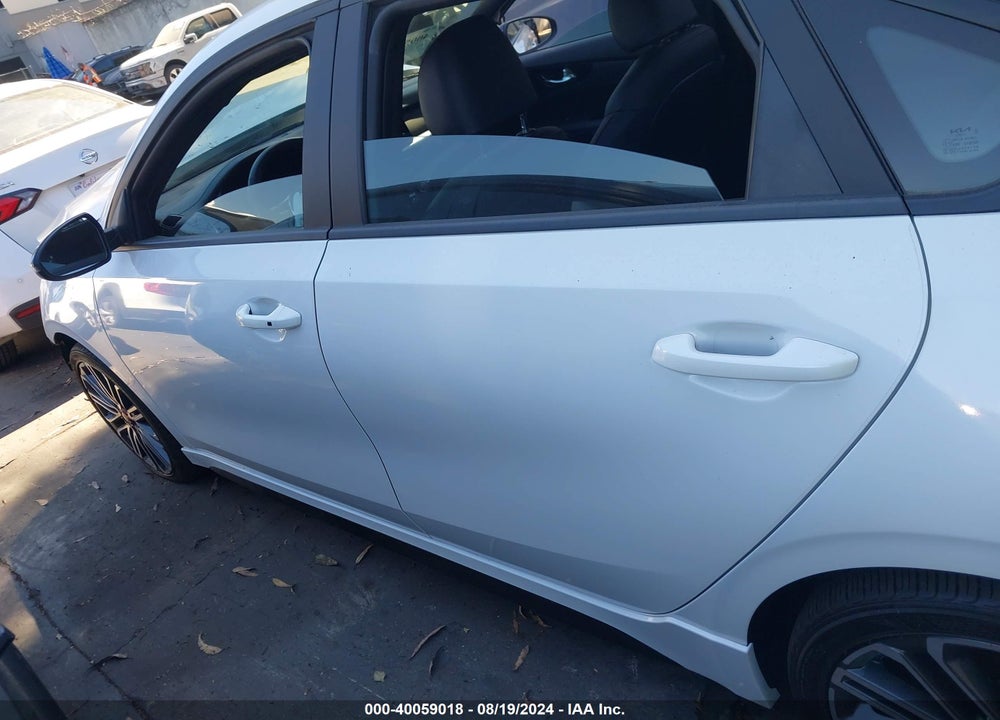 2024 KIA FORTE GT VIN: 3KPF44AC3RE699515