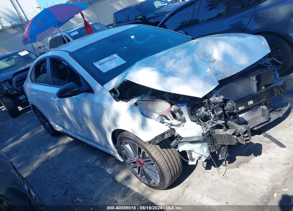 2024 KIA FORTE GT VIN: 3KPF44AC3RE699515