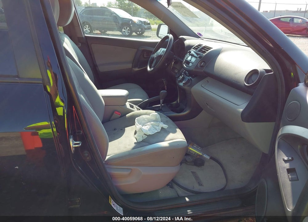 2011 TOYOTA RAV4 VIN: 2T3BF4DV8BW161747