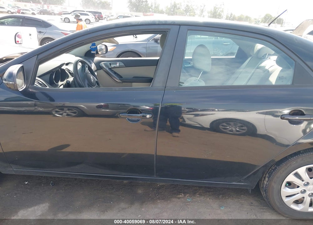 2013 KIA FORTE EX VIN: KNAFU4A21D5720158