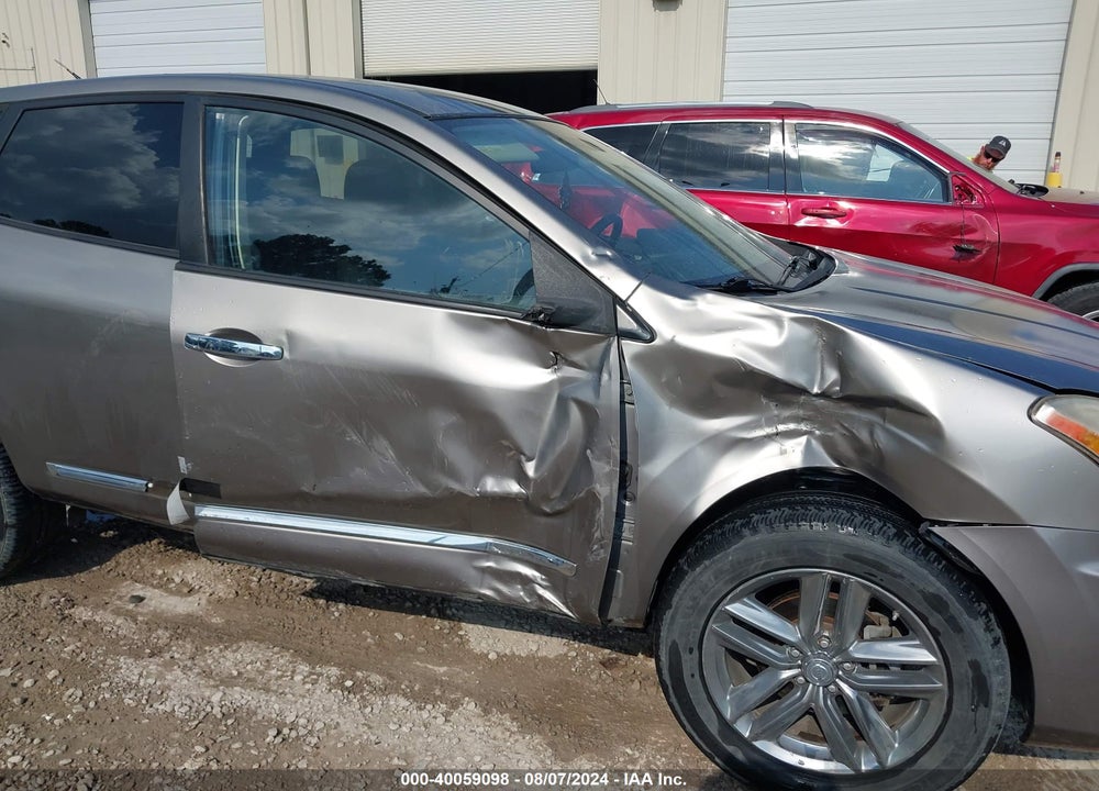 2011 NISSAN ROGUE S KROM EDITION VIN: JN8AS5MT4BW154246