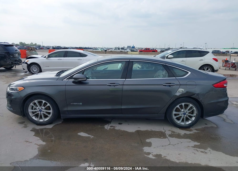 2019 FORD FUSION HYBRID SEL VIN: 3FA6P0MU1KR121079