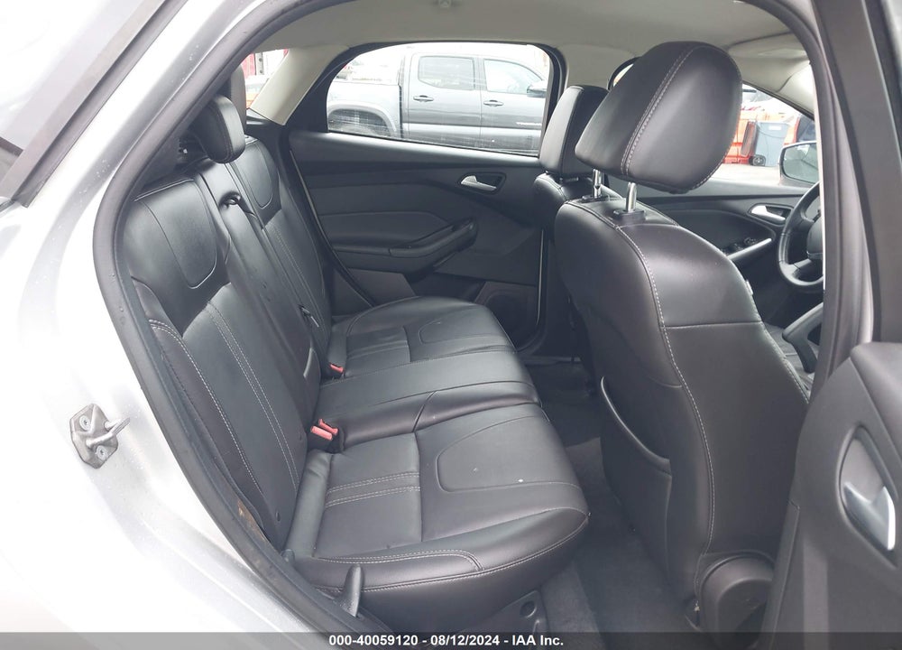2014 FORD FOCUS SE VIN: 1FADP3K26EL318875