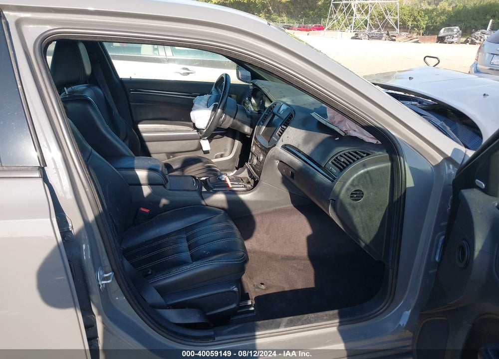 2019 CHRYSLER 300 300S VIN: 2C3CCABG8KH515660