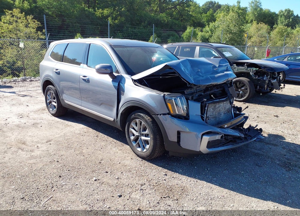 2023 KIA TELLURIDE LX VIN: 5XYP2DGC2PG371911