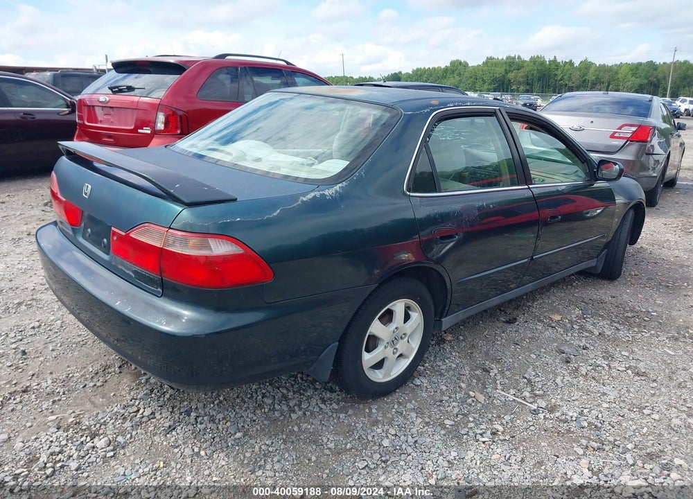 2000 HONDA ACCORD VIN: 1HGCG5679YA059419