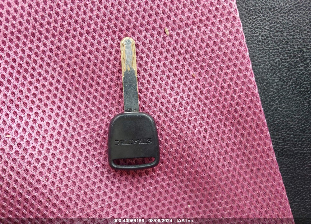 2004 HONDA PILOT EX-L VIN: 2HKYF18714H591957