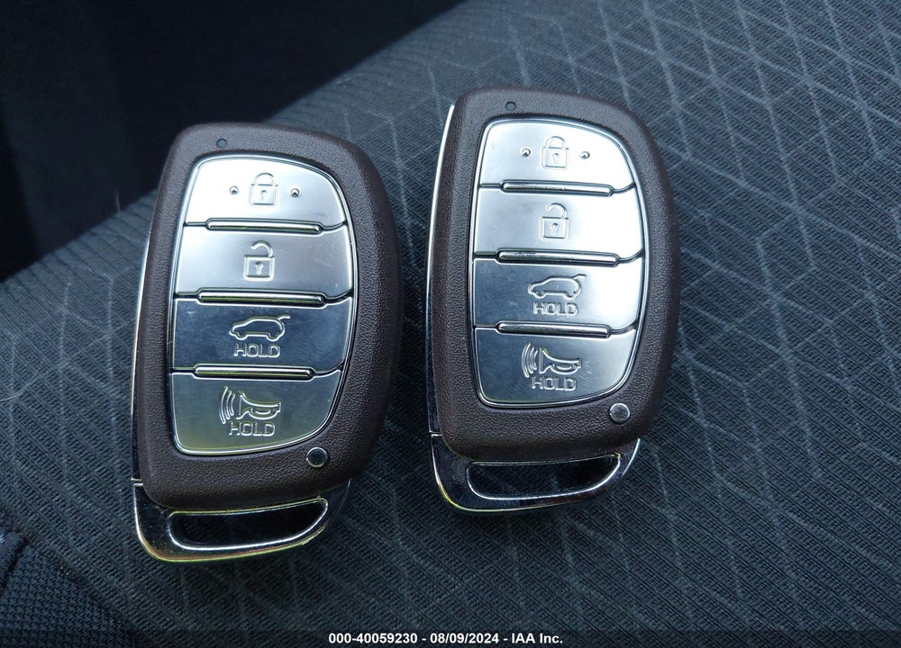 2018 HYUNDAI TUCSON SPORT VIN: KM8J33AL0JU803354