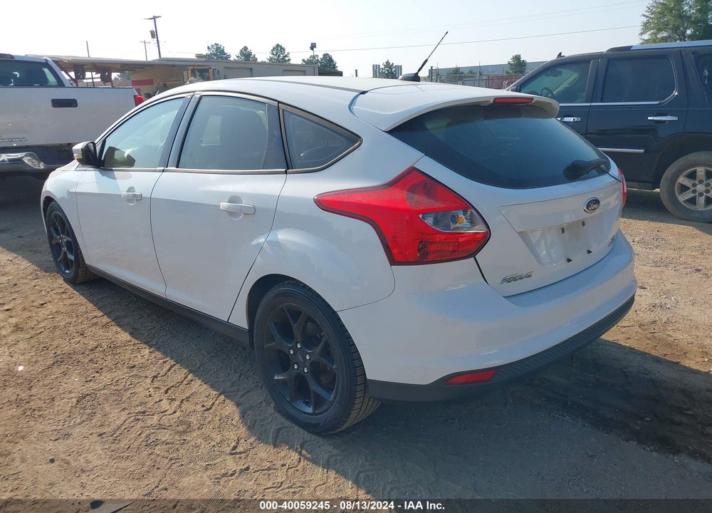 2013 FORD FOCUS SE VIN: 1FADP3K25DL298228