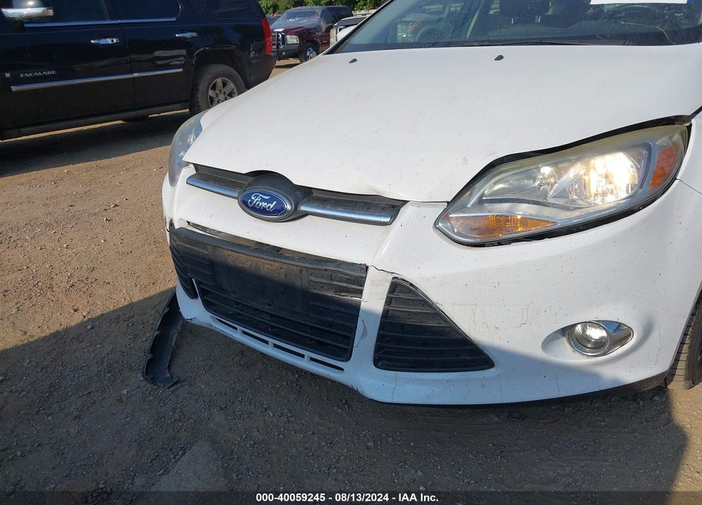 2013 FORD FOCUS SE VIN: 1FADP3K25DL298228