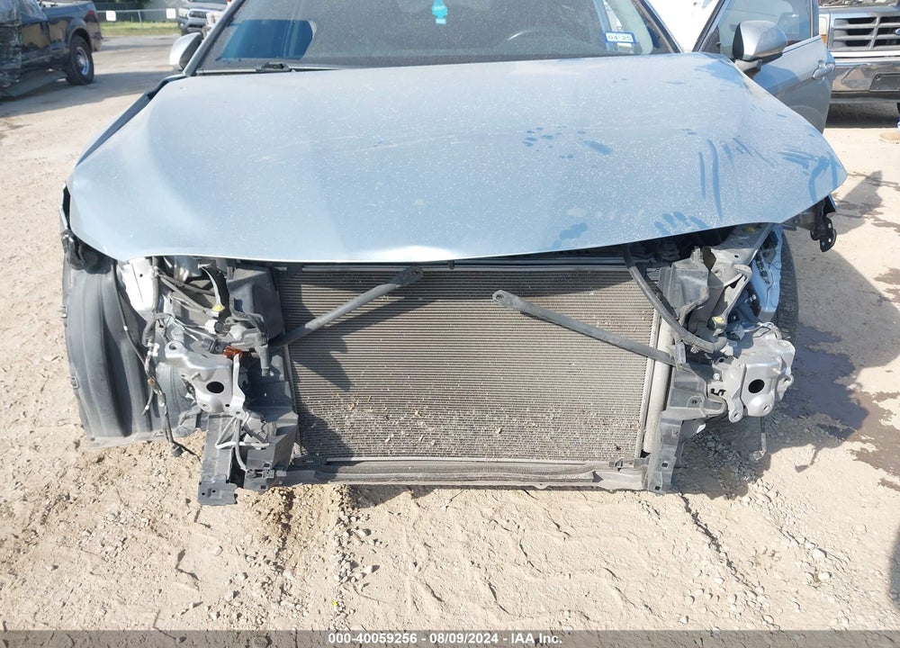 2018 TOYOTA CAMRY SE VIN: 4T1B11HK3JU596390