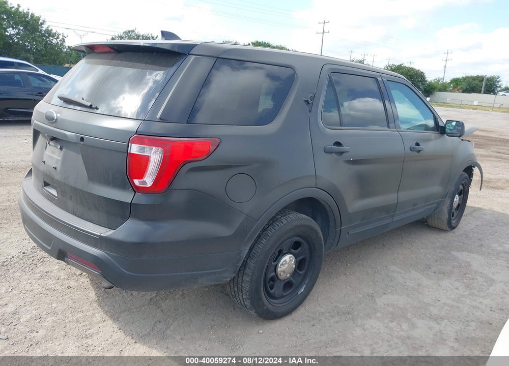 2018 FORD POLICE INTERCEPTOR UTILITY VIN: 1FM5K8AR6JGC18072