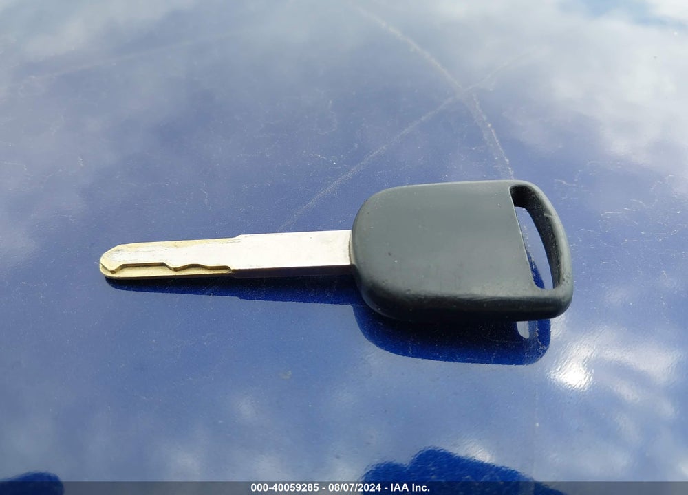 2011 HONDA FIT SPORT VIN: JHMGE8G56BC017191