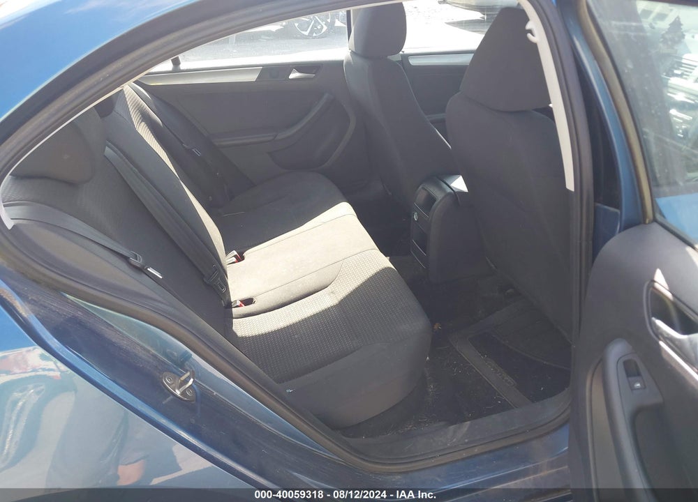 2015 VOLKSWAGEN JETTA 1.8T SE VIN: 3VWD17AJ0FM234320