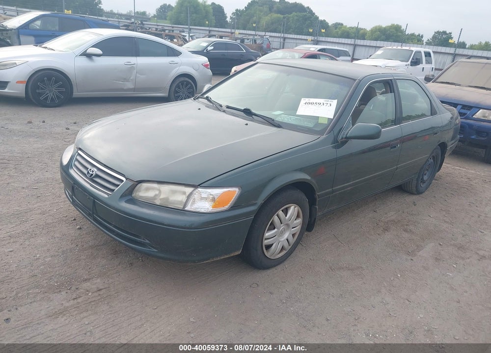 2000 TOYOTA CAMRY LE VIN: JT2BG22K9Y0470935