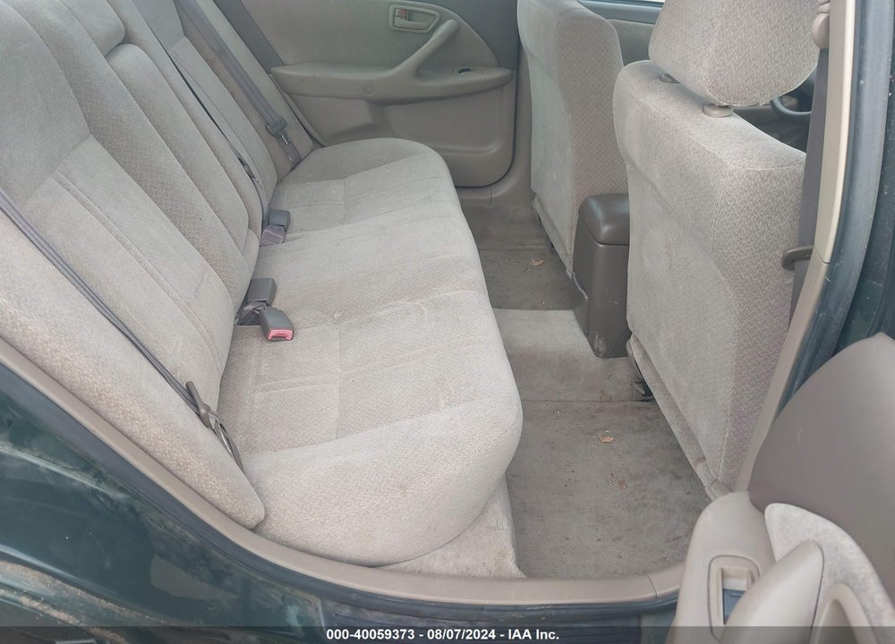 2000 TOYOTA CAMRY LE VIN: JT2BG22K9Y0470935