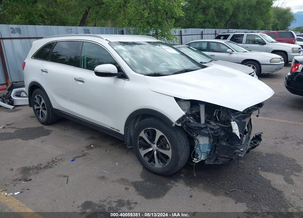 2016 KIA SORENTO 3.3L EX VIN: 5XYPHDA56GG152782