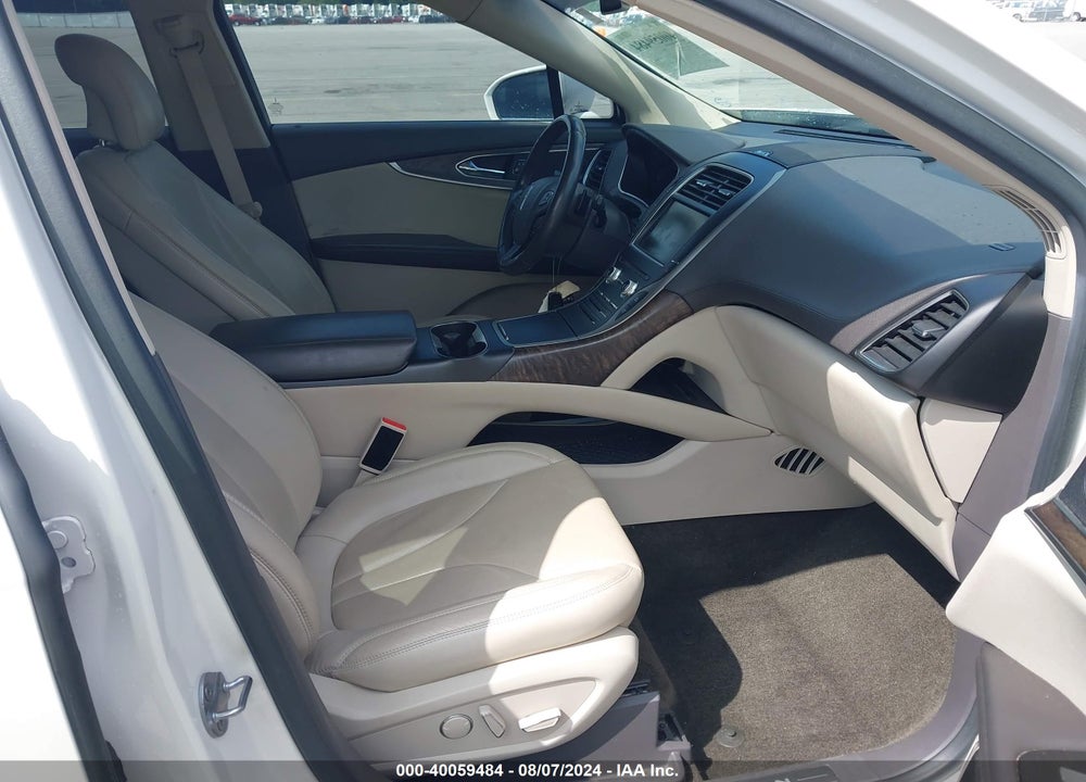 2016 LINCOLN MKX RESERVE VIN: 2LMTJ8LR3GBL35183