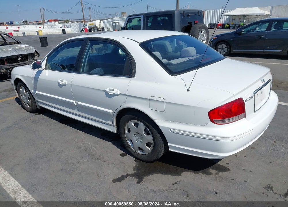 2003 HYUNDAI SONATA VIN: KMHWF25S53A715428