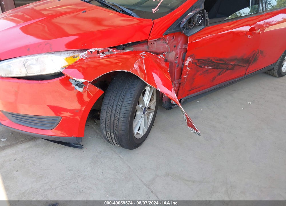 2016 FORD FOCUS VIN: 1FADP3F21GL286477