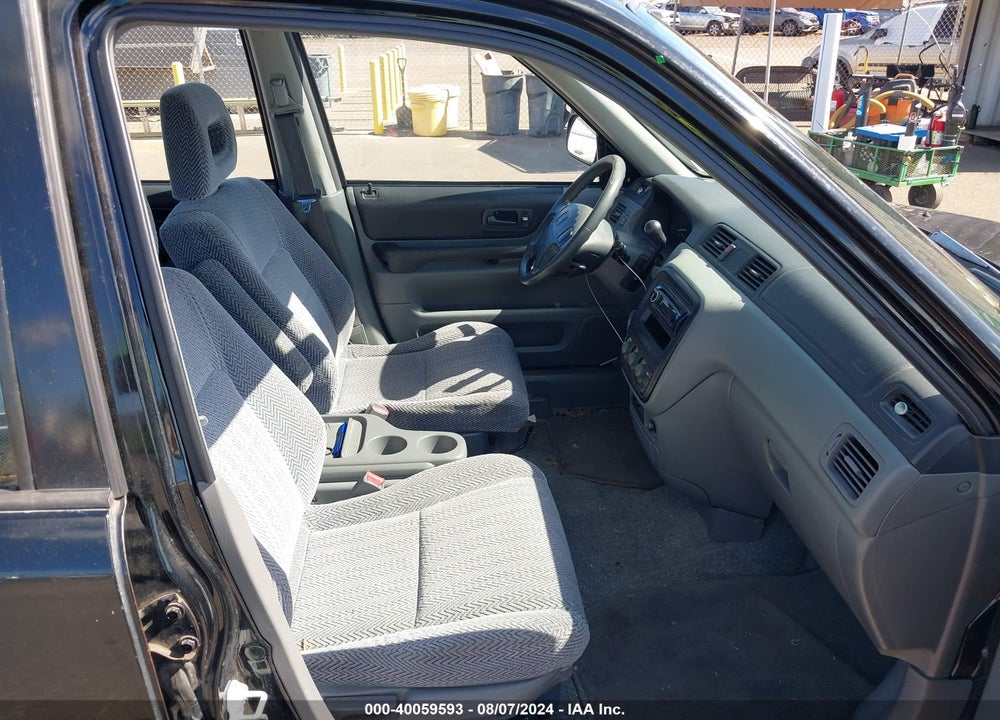 1997 HONDA CR-V VIN: JHLRD1843VC073560