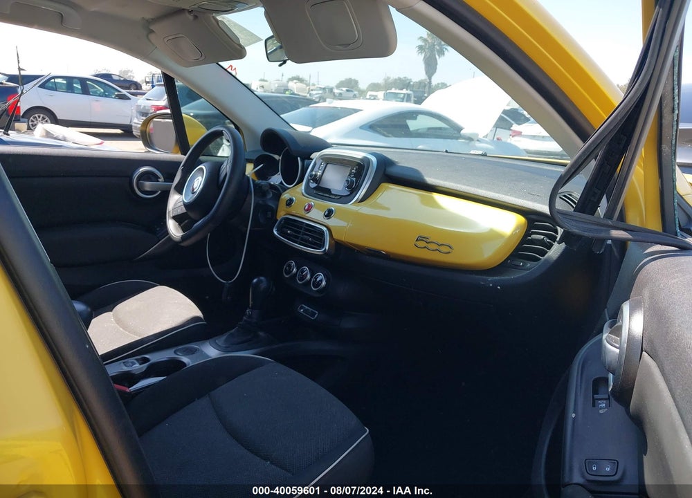 2017 FIAT 500X VIN: ZFBCFXAB5HP604718