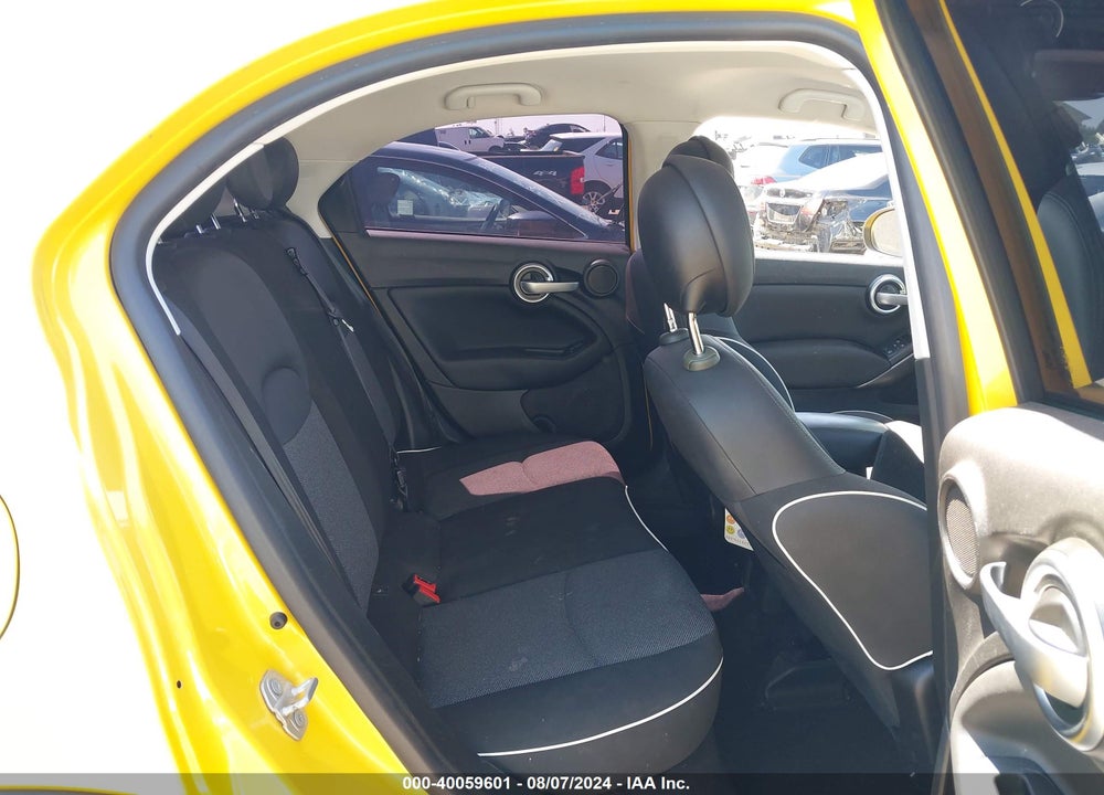 2017 FIAT 500X VIN: ZFBCFXAB5HP604718