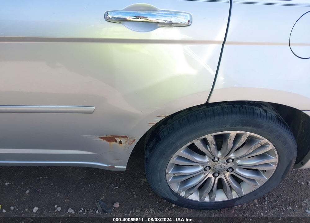 2012 CHRYSLER 200 LIMITED VIN: 1C3CCBCG5CN327000