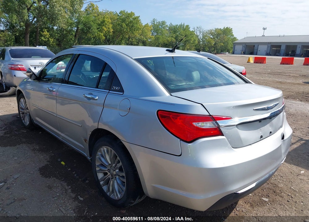 2012 CHRYSLER 200 LIMITED VIN: 1C3CCBCG5CN327000