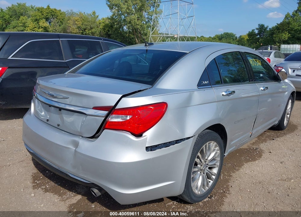 2012 CHRYSLER 200 LIMITED VIN: 1C3CCBCG5CN327000