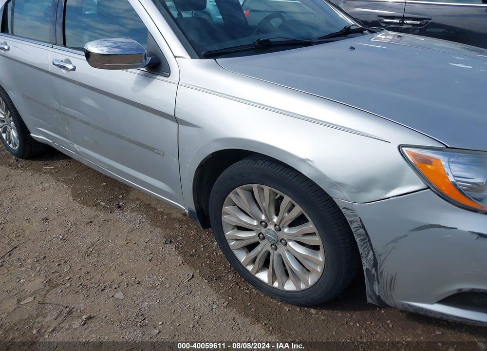 2012 CHRYSLER 200 LIMITED VIN: 1C3CCBCG5CN327000