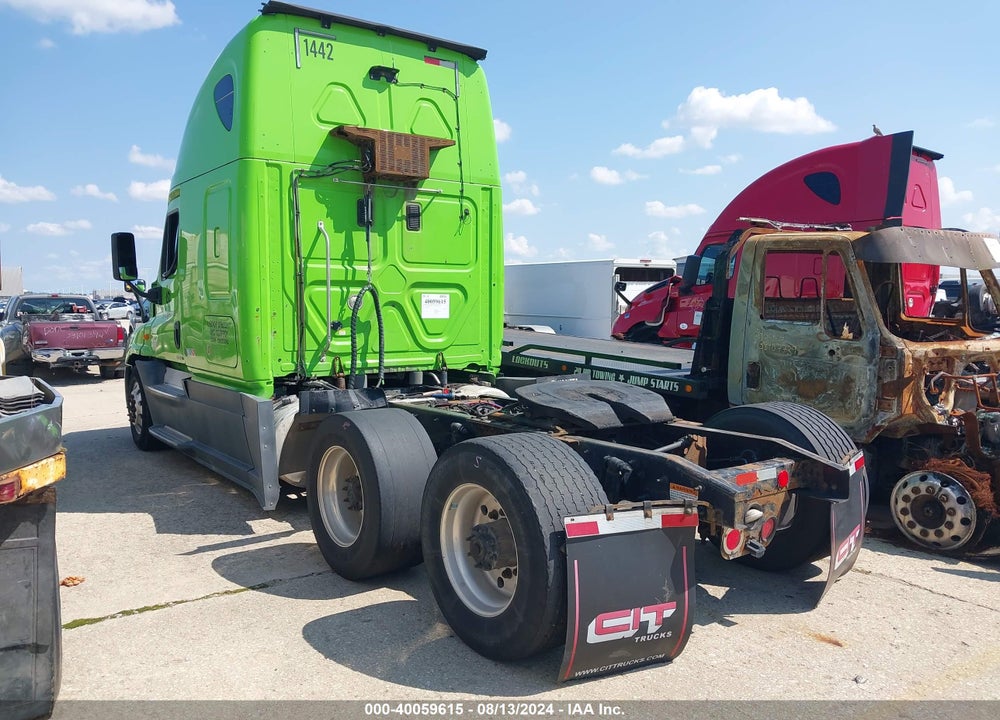 2014 FREIGHTLINER CASCADIA 125 VIN: 3AKGGLD51ESFZ2242