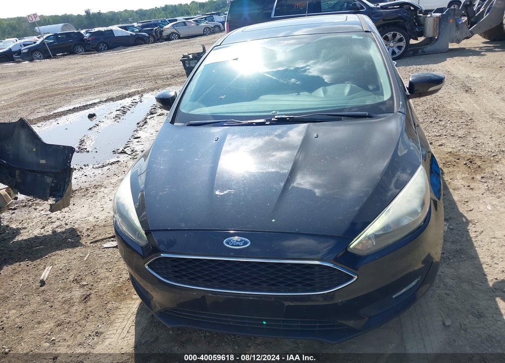 2015 FORD FOCUS SE VIN: 1FADP3F29FL230155