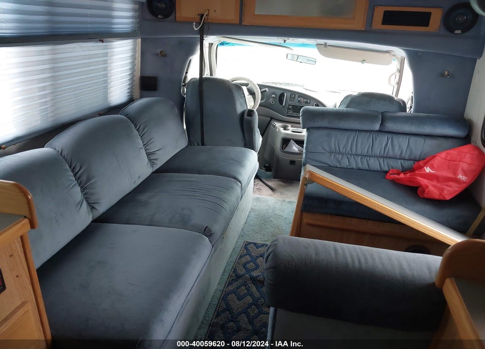 2002 FORD E-350 CUTAWAY VIN: 1FDWE35S82HB59551